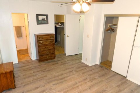 Appartement à louer à Zephyrhills, Floride: 2 chambres, 98.1 m2 № 1907486 - photo 20
