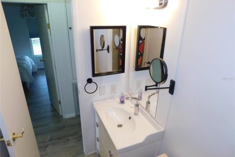Appartement à louer à Zephyrhills, Floride: 2 chambres, 98.1 m2 № 1907486 - photo 17