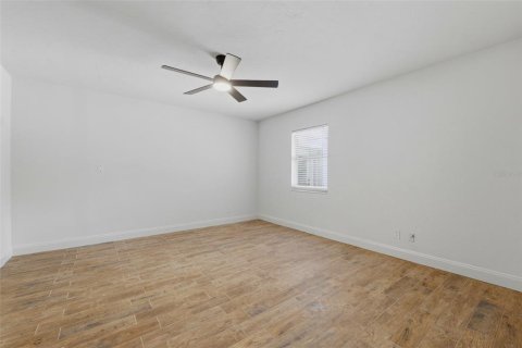 Villa ou maison à vendre à Saint Petersburg, Floride: 6 chambres, 358.32 m2 № 2140784 - photo 28