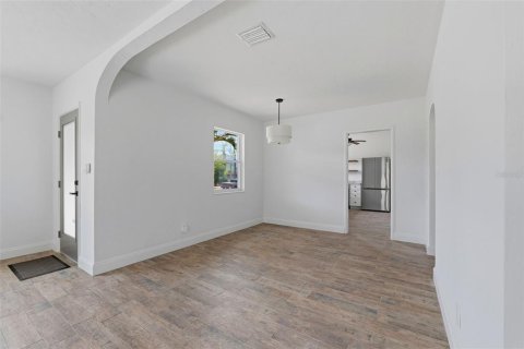 Villa ou maison à vendre à Saint Petersburg, Floride: 6 chambres, 358.32 m2 № 2140784 - photo 15