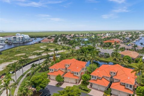 Condominio en venta en Cape Coral, Florida, 3 dormitorios, 138.98 m2 № 1858184 - foto 29