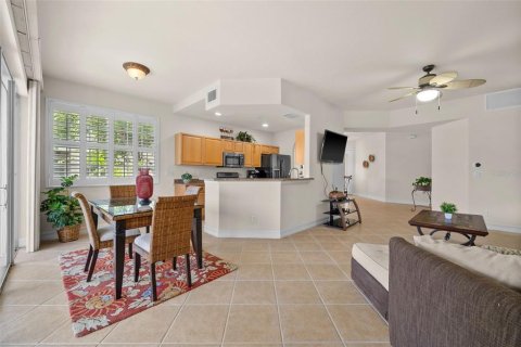 Condominio en venta en Cape Coral, Florida, 3 dormitorios, 138.98 m2 № 1858184 - foto 7