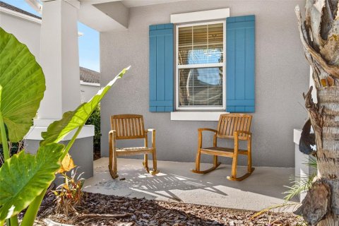 Villa ou maison à vendre à Wesley Chapel, Floride: 4 chambres, 325.16 m2 № 2420353 - photo 6