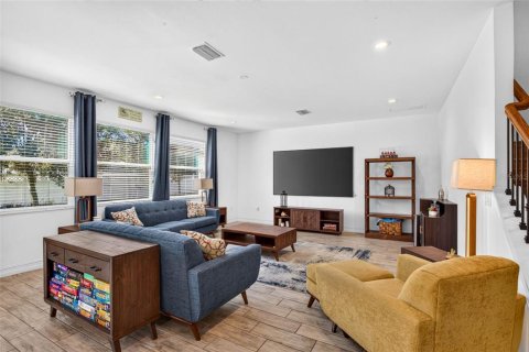 Villa ou maison à vendre à Wesley Chapel, Floride: 4 chambres, 325.16 m2 № 2420353 - photo 7
