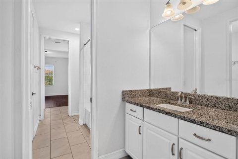 Villa ou maison à vendre à Wesley Chapel, Floride: 4 chambres, 325.16 m2 № 2420353 - photo 25