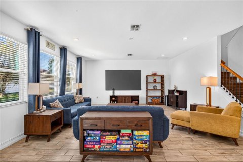 Villa ou maison à vendre à Wesley Chapel, Floride: 4 chambres, 325.16 m2 № 2420353 - photo 8