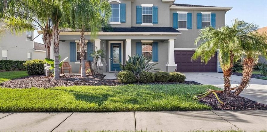 Villa ou maison à Wesley Chapel, Floride 4 chambres, 325.16 m2 № 2420353
