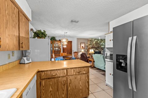 House in Oakland, Florida 3 bedrooms, 131.83 sq.m. № 1767223 - photo 11