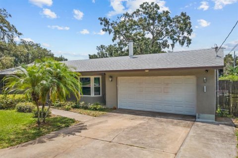 House in Oakland, Florida 3 bedrooms, 131.83 sq.m. № 1767223 - photo 4