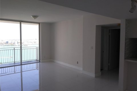 Copropriété à vendre à Miami, Floride: 2 chambres, 91.51 m2 № 1979620 - photo 7