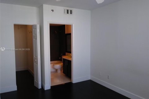 Copropriété à vendre à Miami, Floride: 2 chambres, 91.51 m2 № 1979620 - photo 10