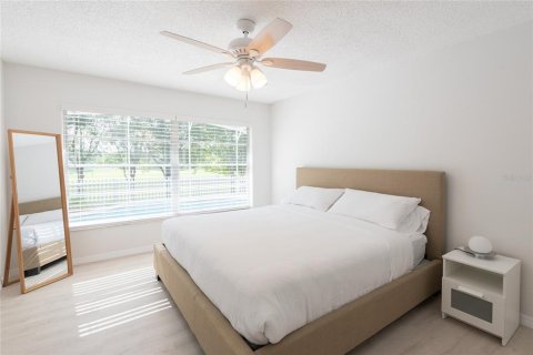 House in Kissimmee, Florida 3 bedrooms, 142.6 sq.m. № 2393928 - photo 10