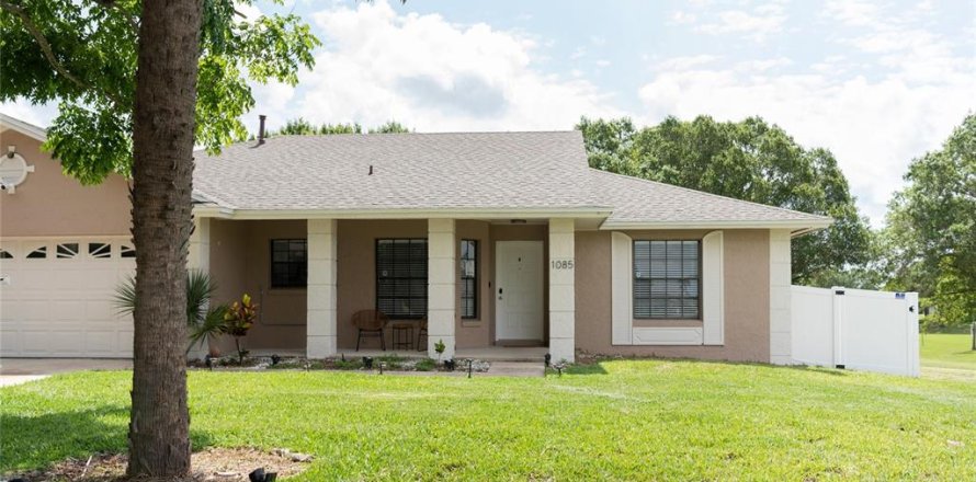 House in Kissimmee, Florida 3 bedrooms, 142.6 sq.m. № 2393928