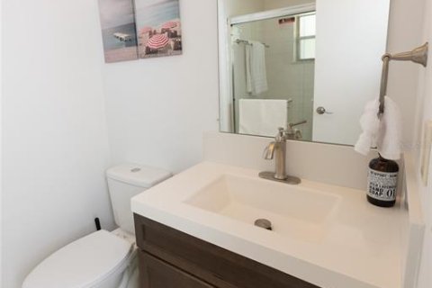 House in Kissimmee, Florida 3 bedrooms, 142.6 sq.m. № 2393928 - photo 13