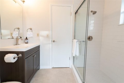 House in Kissimmee, Florida 3 bedrooms, 142.6 sq.m. № 2393928 - photo 14