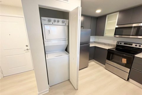 Copropriété à louer à Orlando, Floride: 1 chambre, 69.68 m2 № 2414890 - photo 11