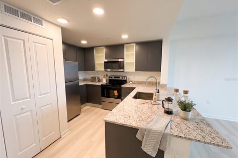 Copropriété à louer à Orlando, Floride: 1 chambre, 69.68 m2 № 2414890 - photo 8