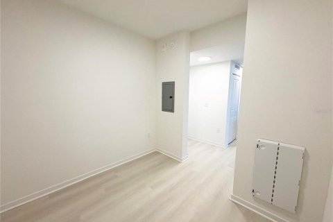 Copropriété à louer à Orlando, Floride: 1 chambre, 69.68 m2 № 2414890 - photo 12