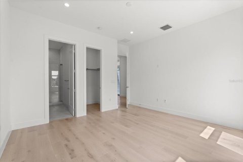 Adosado en venta en Winter Park, Florida, 3 dormitorios, 203.73 m2 № 2096431 - foto 12