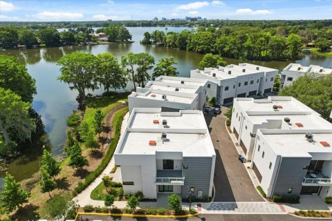 Adosado en venta en Winter Park, Florida, 3 dormitorios, 203.73 m2 № 2096431 - foto 24