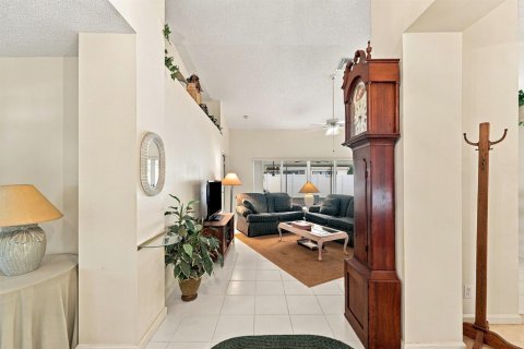 Villa ou maison à vendre à Delray Beach, Floride: 3 chambres, 193.52 m2 № 2409228 - photo 5