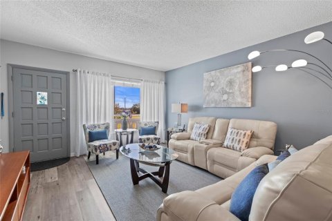Condo in Clearwater, Florida, 2 bedrooms  № 1716837 - photo 23
