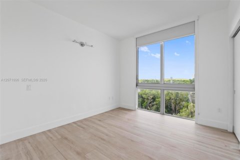 Condominio en alquiler en North Miami Beach, Florida, 3 dormitorios, 144.56 m2 № 2301668 - foto 24