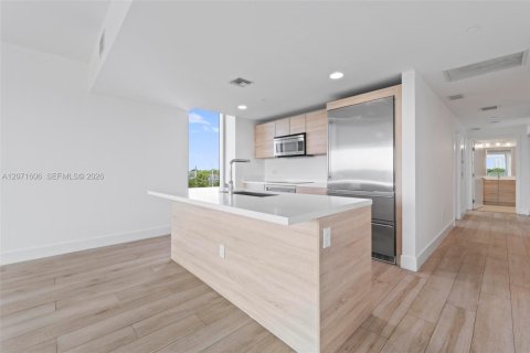 Condominio en alquiler en North Miami Beach, Florida, 3 dormitorios, 144.56 m2 № 2301668 - foto 9
