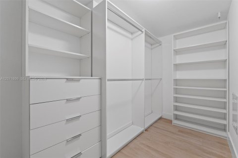 Condominio en alquiler en North Miami Beach, Florida, 3 dormitorios, 144.56 m2 № 2301668 - foto 23