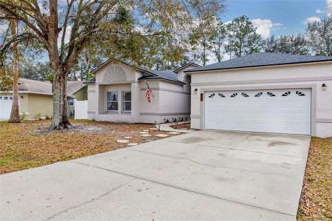Villa ou maison à vendre à Kissimmee, Floride: 4 chambres, 203.83 m2 № 1743422 - photo 3