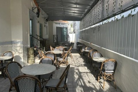 Immobilier commercial à vendre à Miami Beach, Floride № 2170862 - photo 4