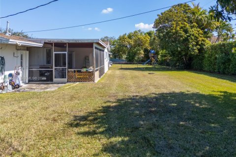 Купить виллу или дом в Майами, Флорида 3 спальни, 126.53м2, № 2027039 - фото 4