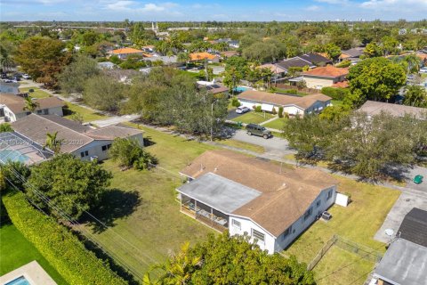 Купить виллу или дом в Майами, Флорида 3 спальни, 126.53м2, № 2027039 - фото 5