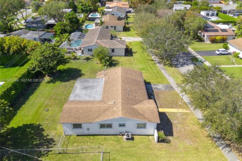 Купить виллу или дом в Майами, Флорида 3 спальни, 126.53м2, № 2027039 - фото 6