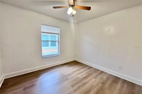 Casa en venta en Apopka, Florida, 3 dormitorios, 166.3 m2 № 2425702 - foto 17