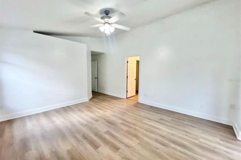 Casa en venta en Apopka, Florida, 3 dormitorios, 166.3 m2 № 2425702 - foto 23