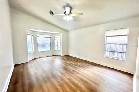 Casa en venta en Apopka, Florida, 3 dormitorios, 166.3 m2 № 2425702 - foto 21