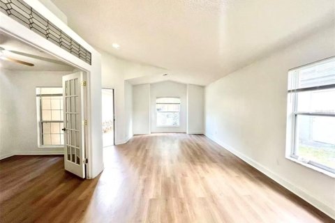 Casa en venta en Apopka, Florida, 3 dormitorios, 166.3 m2 № 2425702 - foto 14