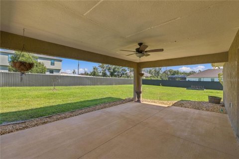 Villa ou maison à vendre à Ocala, Floride: 3 chambres, 178.84 m2 № 2398975 - photo 27