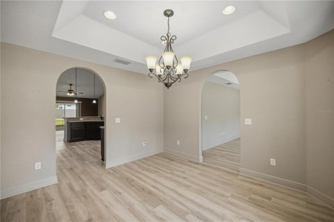 Villa ou maison à vendre à Ocala, Floride: 3 chambres, 178.84 m2 № 2398975 - photo 5
