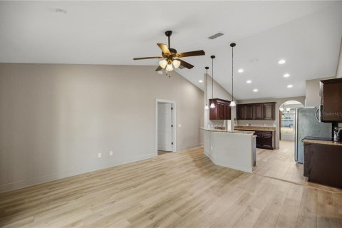 Villa ou maison à vendre à Ocala, Floride: 3 chambres, 178.84 m2 № 2398975 - photo 12