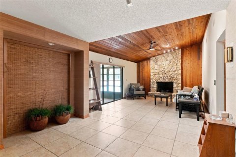 Villa ou maison à vendre à Altamonte Springs, Floride: 3 chambres, 173.82 m2 № 2430480 - photo 11