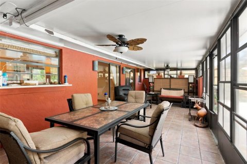 Villa ou maison à vendre à Altamonte Springs, Floride: 3 chambres, 173.82 m2 № 2430480 - photo 29