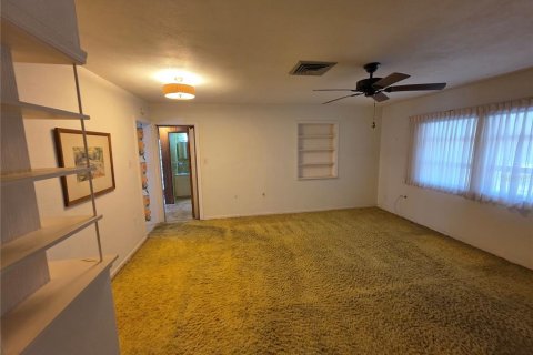 House in Sarasota, Florida 3 bedrooms, 128.95 sq.m. № 1850934 - photo 13