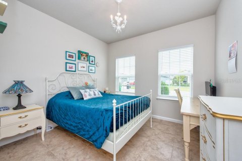 Casa en venta en Zephyrhills, Florida, 3 dormitorios, 169.36 m2 № 1903818 - foto 17
