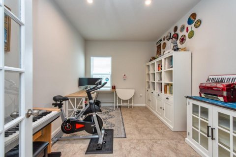 Casa en venta en Zephyrhills, Florida, 3 dormitorios, 169.36 m2 № 1903818 - foto 15