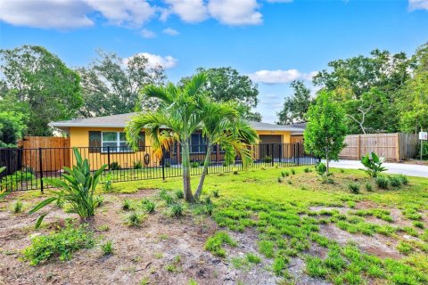 House in Clearwater, Florida 3 bedrooms, 133.5 sq.m. № 1832626 - photo 26