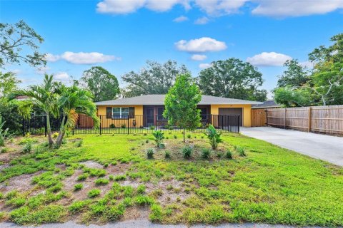 House in Clearwater, Florida 3 bedrooms, 133.5 sq.m. № 1832626 - photo 27