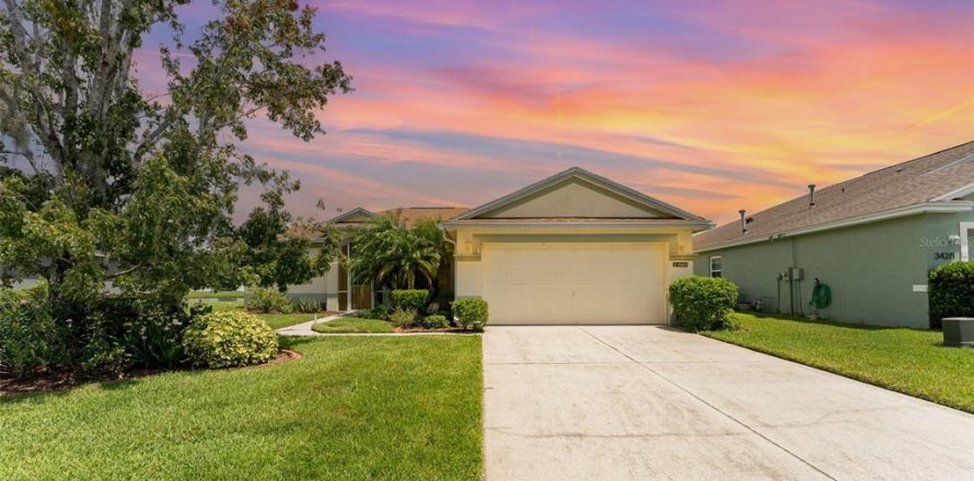 Casa en Lakeland, Florida 3 dormitorios, 163.69 m2 № 1885672