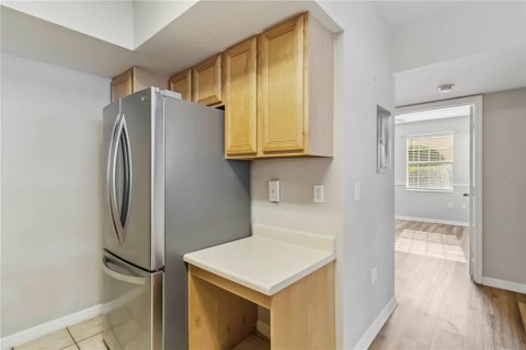 Condominio en alquiler en Sarasota, Florida, 2 dormitorios, 98.29 m2 № 1837737 - foto 11